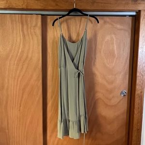 Reformation silk wrap dress size size Large